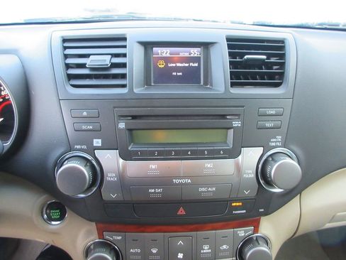 Used 2009 Toyota Highlander Limited image 31