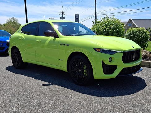 Used 2021 Maserati Levante S GranSport AWD/4WD image 3