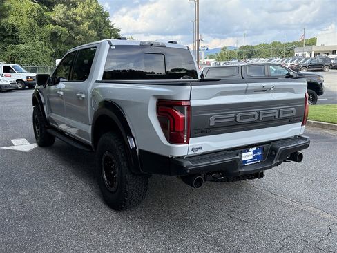 Used 2025 Ford F150 Raptor image 5