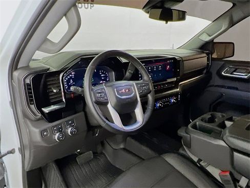 Used 2024 GMC Sierra 1500 Elevation w/ X31 Off-Road Package image 34
