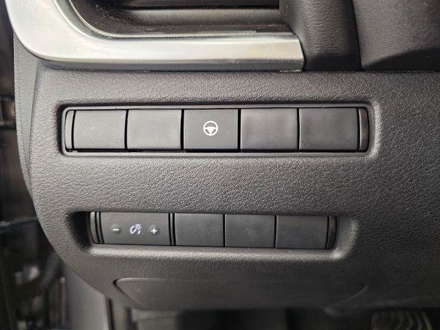 Used 2021 Nissan Rogue SV AWD/4WD image 15