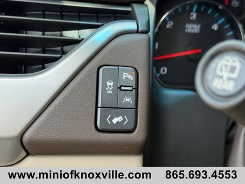 Used 2016 Chevrolet Tahoe LTZ RWD image 30