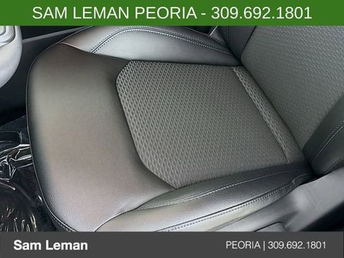 New 2026 Jeep Compass Latitude image 18