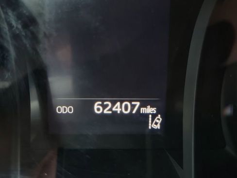 Used 2019 Toyota Camry SE image 27