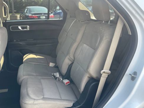 Used 2021 Ford Explorer 4WD image 14