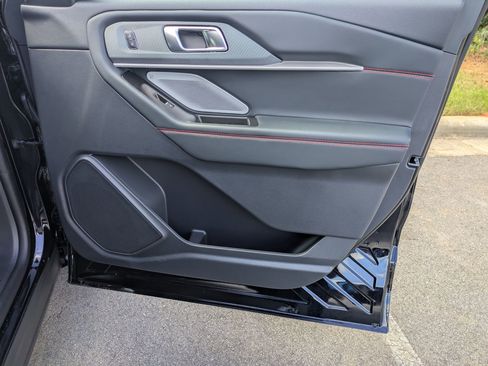 New 2025 Ford Explorer ST w/ Sun And Sound Package image 39