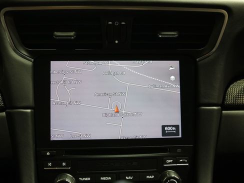 Used 2019 Porsche 911 Carrera 4 AWD/4WD image 44