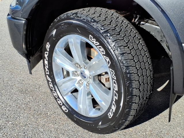 Used 2019 Ford F150 Platinum w/ Equipment Group 701A Luxury AWD/4WD image 8