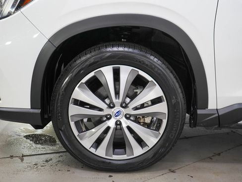 Used 2019 Subaru Ascent Touring w/ Popular Package #3 AWD/4WD image 27