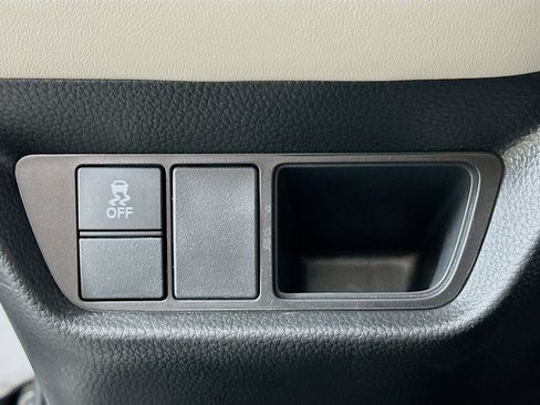 Used 2025 Honda HR-V LX image 16