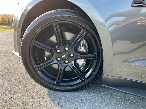 Used 2019 Ford Mustang GT w/ Black Accent Package image 43