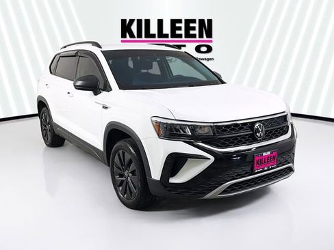 Used 2023 Volkswagen Taos S FWD image 1