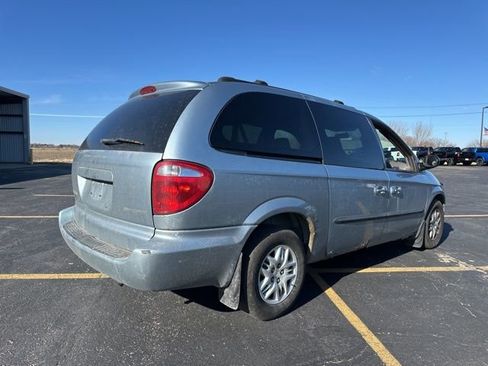 Used 2003 Dodge Grand Caravan Sport image 7