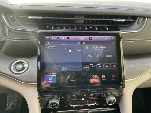 Used 2022 Jeep Grand Cherokee L Overland image 12