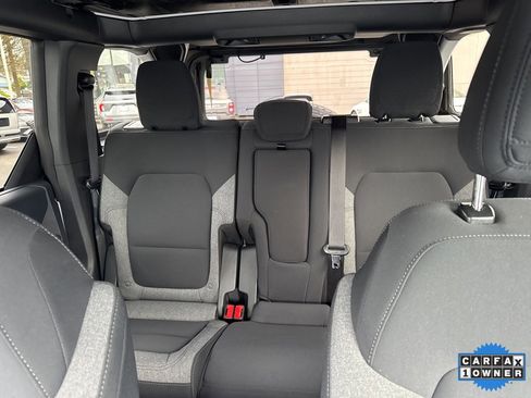 Used 2025 Ford Bronco Big Bend image 28