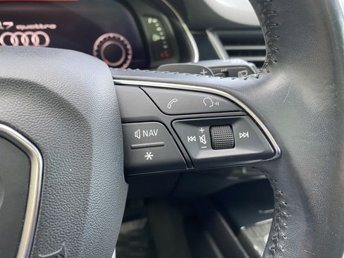 Used 2017 Audi Q7 3.0T Premium Plus w/ Premium Plus Package image 20