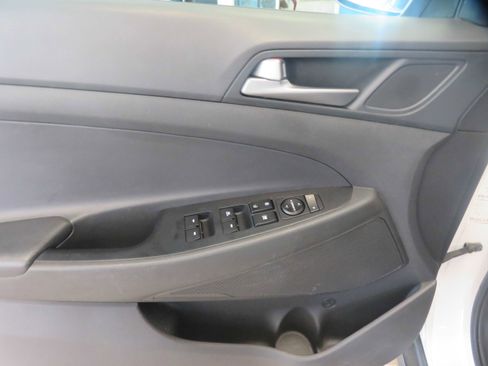 Used 2017 Hyundai Tucson Night AWD/4WD image 14