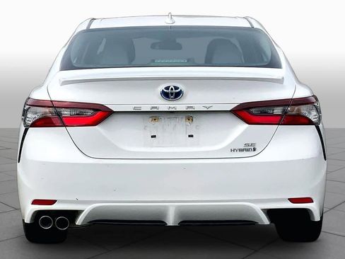 Used 2023 Toyota Camry SE FWD image 5