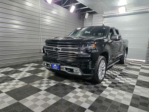 Used 2019 Chevrolet Silverado 1500 High Country w/ Technology Package AWD/4WD image 49
