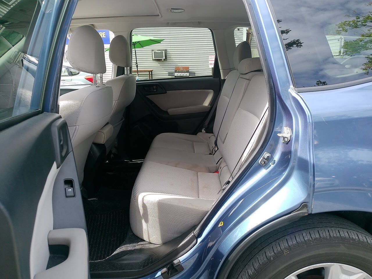 Used 2016 Subaru Forester 2.5i Premium w/ Popular Package #1 AWD/4WD image 34