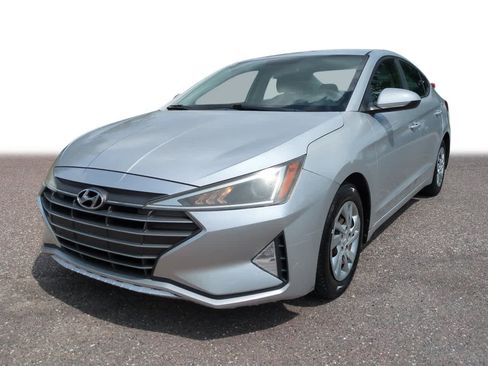 Used 2019 Hyundai Elantra SE w/ Cargo Package FWD image 1