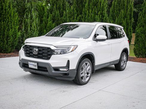 Used 2023 Honda Passport EX-L image 5