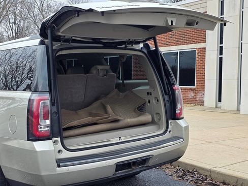 Used 2016 GMC Yukon XL Denali w/ Open Road Package image 6