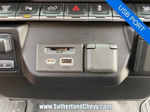 Used 2022 Chevrolet Silverado 2500 LTZ w/ Gooseneck/5TH Wheel Package AWD/4WD image 44