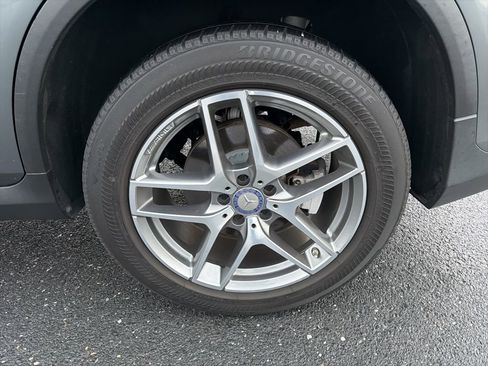 Used 2017 Mercedes-Benz GLC 300 4MATIC image 14