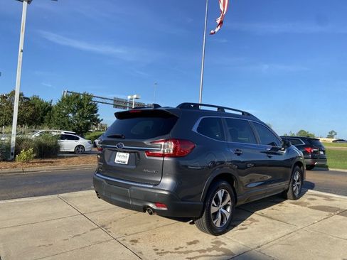 Used 2023 Subaru Ascent Premium w/ Convenience Package AWD/4WD image 11