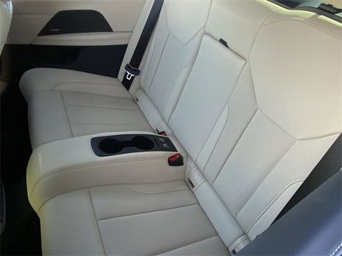 Certified 2025 BMW M440i Convertible w/ Premium Package image 17