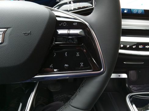 New 2025 Cadillac Lyriq Sport image 19