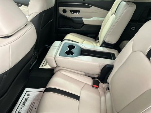 New 2026 Honda Pilot image 5