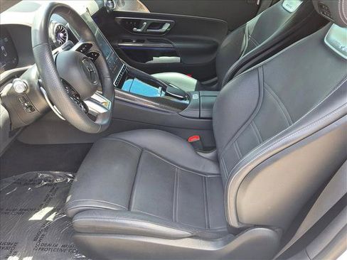 Used 2022 Mercedes-Benz SL 63 AMG 4MATIC image 16
