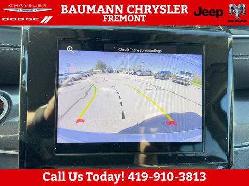 Used 2023 Jeep Grand Cherokee L Laredo w/ Luxury Tech Group I AWD/4WD image 20