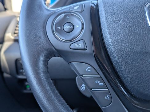 Used 2020 Honda Ridgeline RTL-E image 24