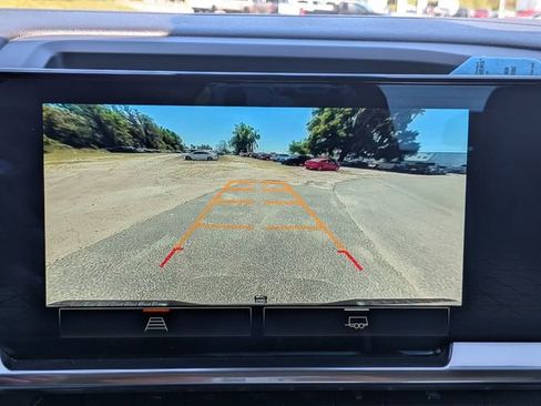 Used 2025 GMC Sierra 1500 SLT image 22