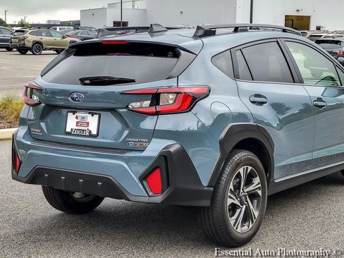 Used 2024 Subaru Crosstrek 2.0i Premium AWD/4WD image 6
