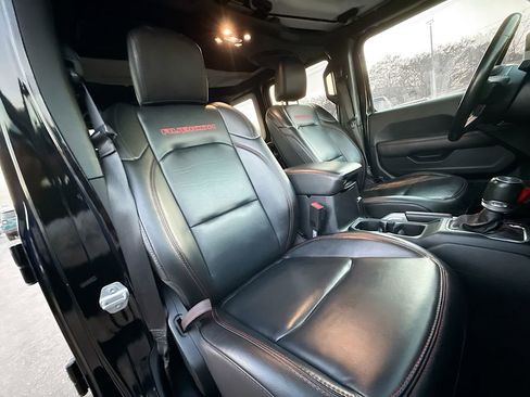 Used 2021 Jeep Wrangler Unlimited Rubicon AWD/4WD image 34