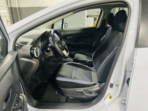 New 2025 Nissan Versa SV w/ Trunk Package image 20