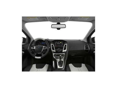Used 2014 Ford Focus SE w/ SE Winter Package FWD image 7