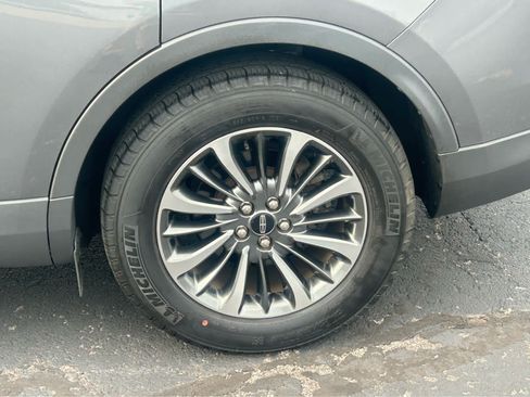 Used 2023 Lincoln Nautilus FWD image 44