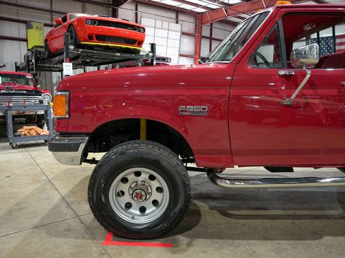 Used 1991 Ford F350 4x4 Regular Cab image 3