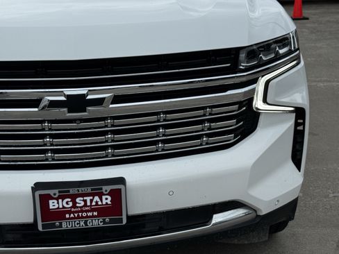 Used 2022 Chevrolet Tahoe LT w/ LT Signature Plus Package AWD/4WD image 5