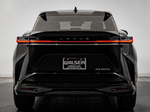 Certified 2024 Lexus RZ 300e Premium w/ Technology Package image 9