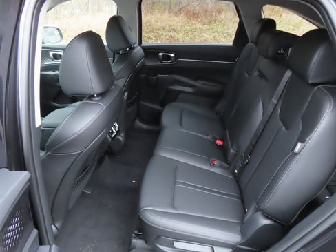 New 2026 Kia Sorento EX image 23