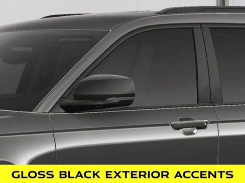 New 2025 Jeep Grand Cherokee L Limited w/ Black Appearance Package AWD/4WD image 15