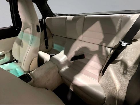 Used 1989 Porsche 944 S2 image 20