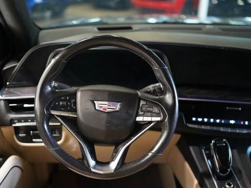 Used 2021 Cadillac Escalade Premium Luxury w/ Performance Package AWD/4WD image 23