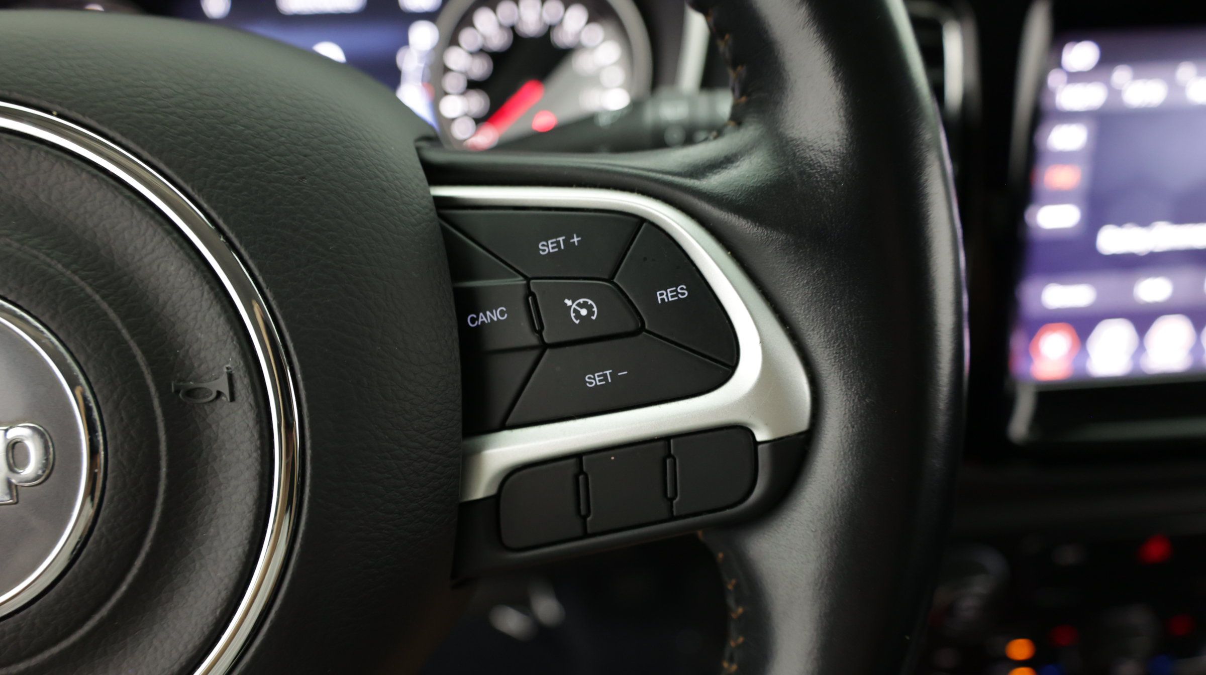 Used 2020 Jeep Compass Limited FWD image 27